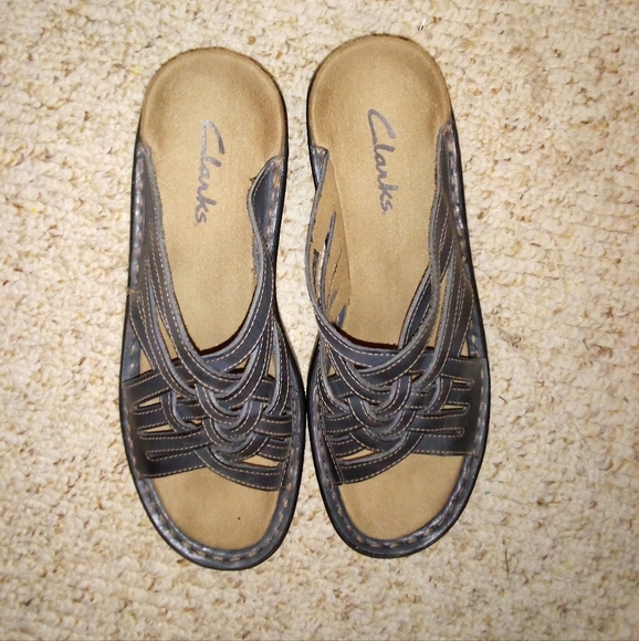 Clarks sandals women's size 7M navy blue straps EUC - Picture 2 of 7